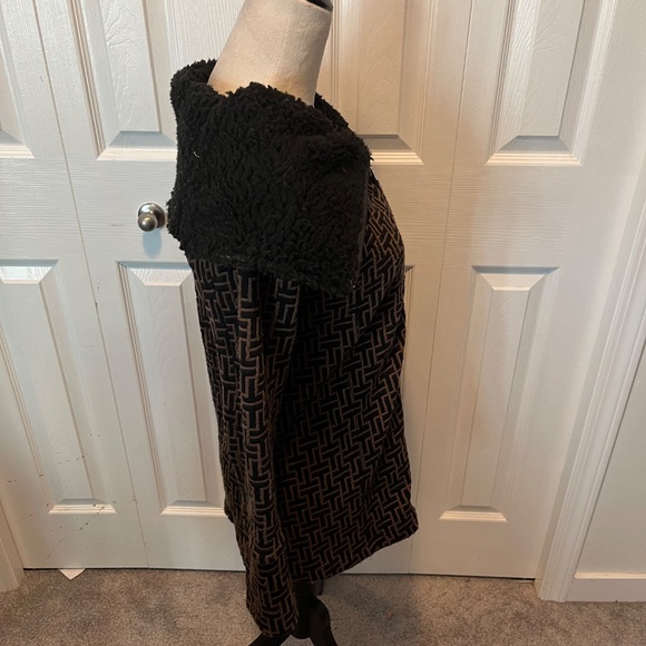 Tonia size M jacket - Picture 8 of 14